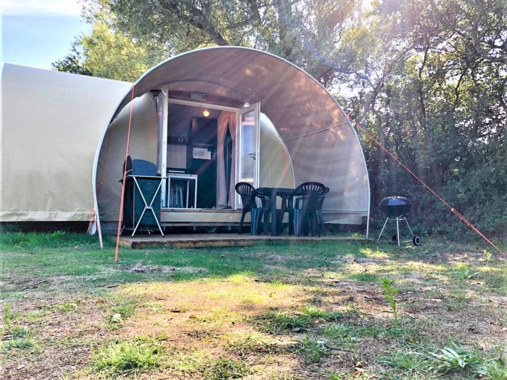 Camping Le Brochet Péronne Eksteriør bilde